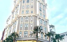 Holiday 2 Hotel
