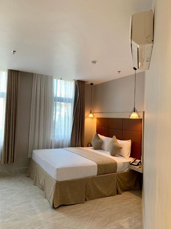 Holiday 2 Hotel Cần Thơ Extérieur photo