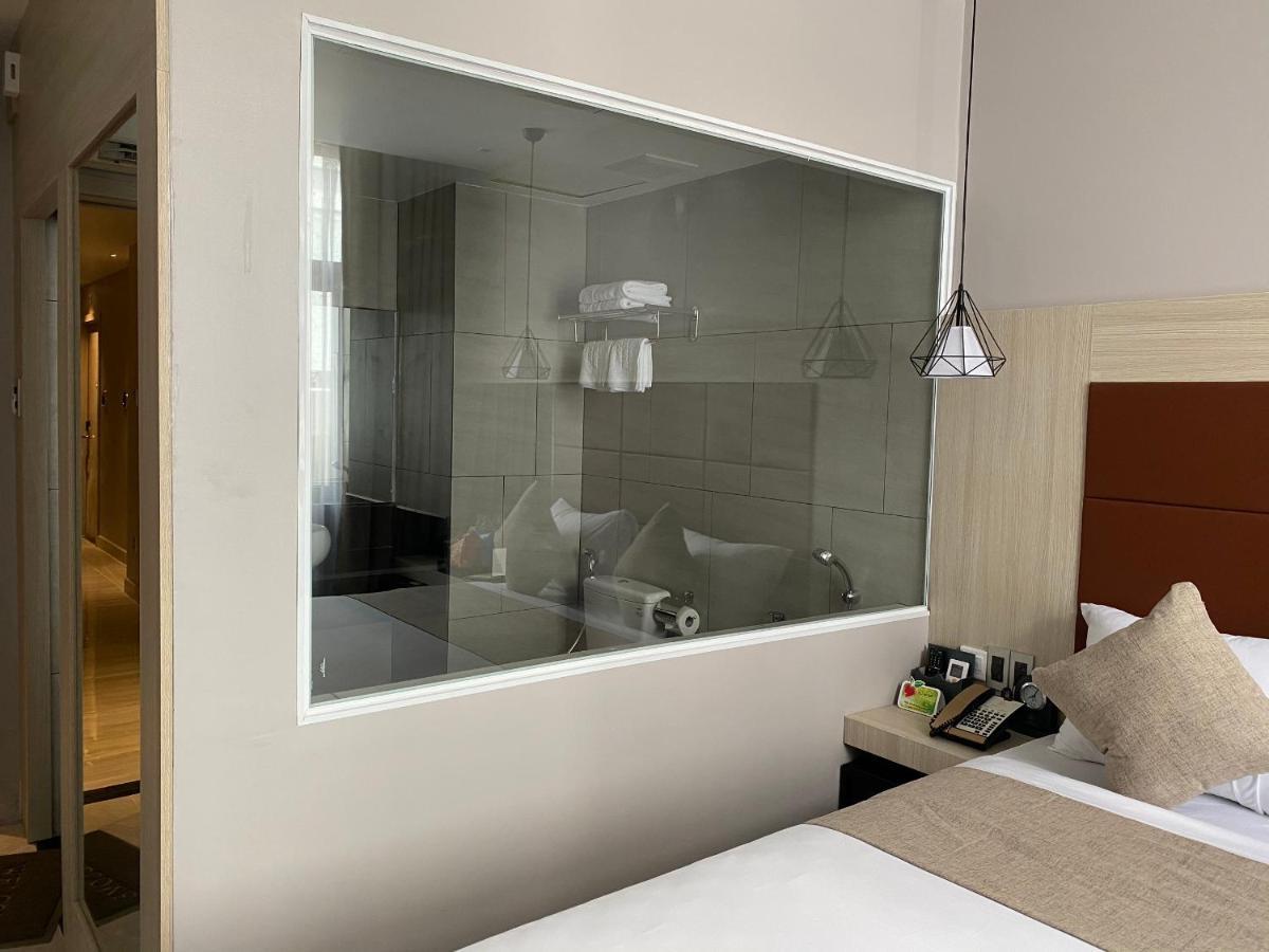 Holiday 2 Hotel Cần Thơ Extérieur photo